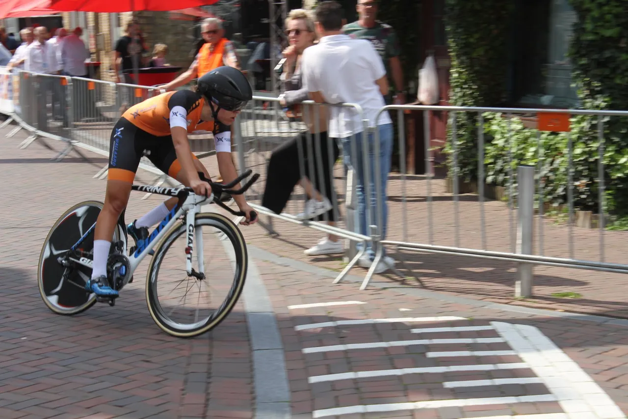 ladies tour roosendaal