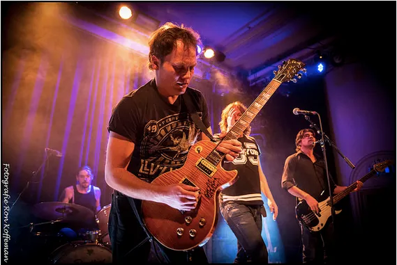 ruben hoeke by ron koffeman