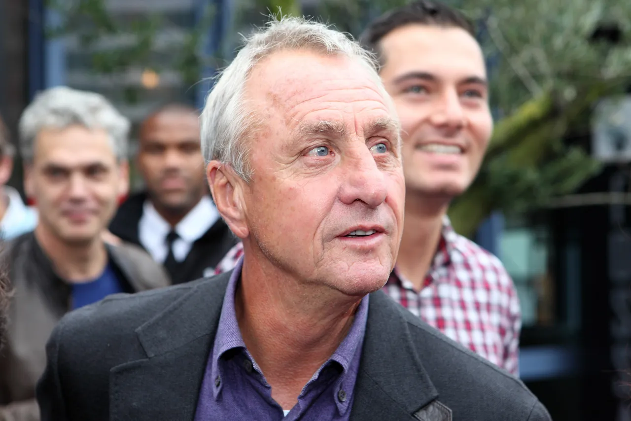 sb boek dennis bergkamp 021