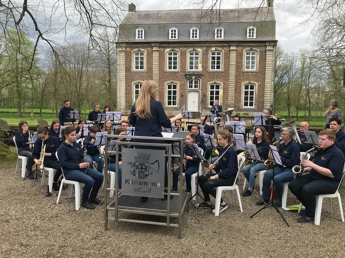 cheque 1000 euro jeugdorkest philharmonie sittard 2