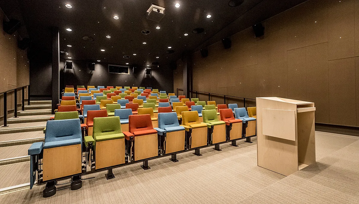 college annex filmzaal klein