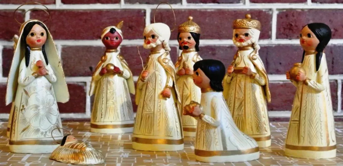 een van de kerststallen van pastoor van oss