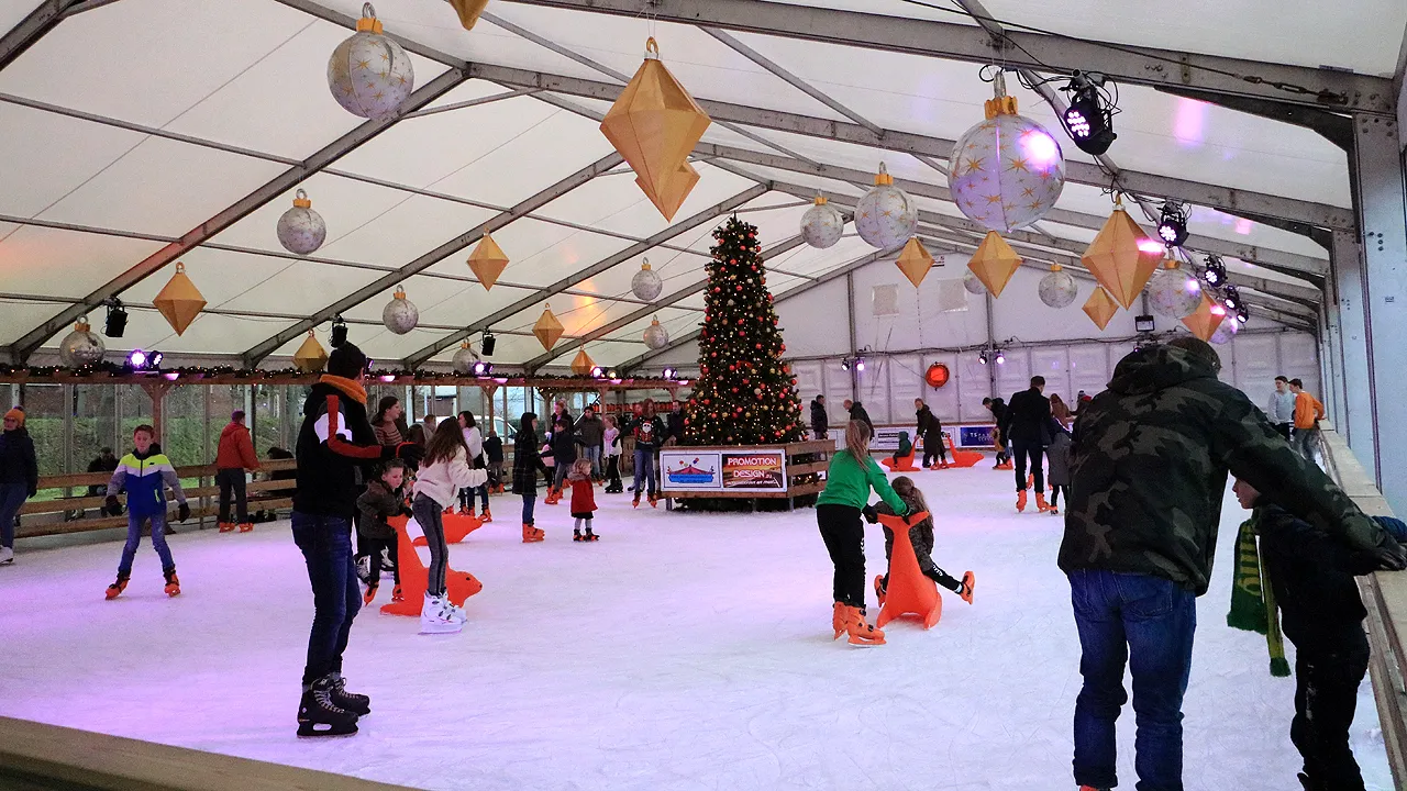 ijsbaan eerste kerstdag 2019