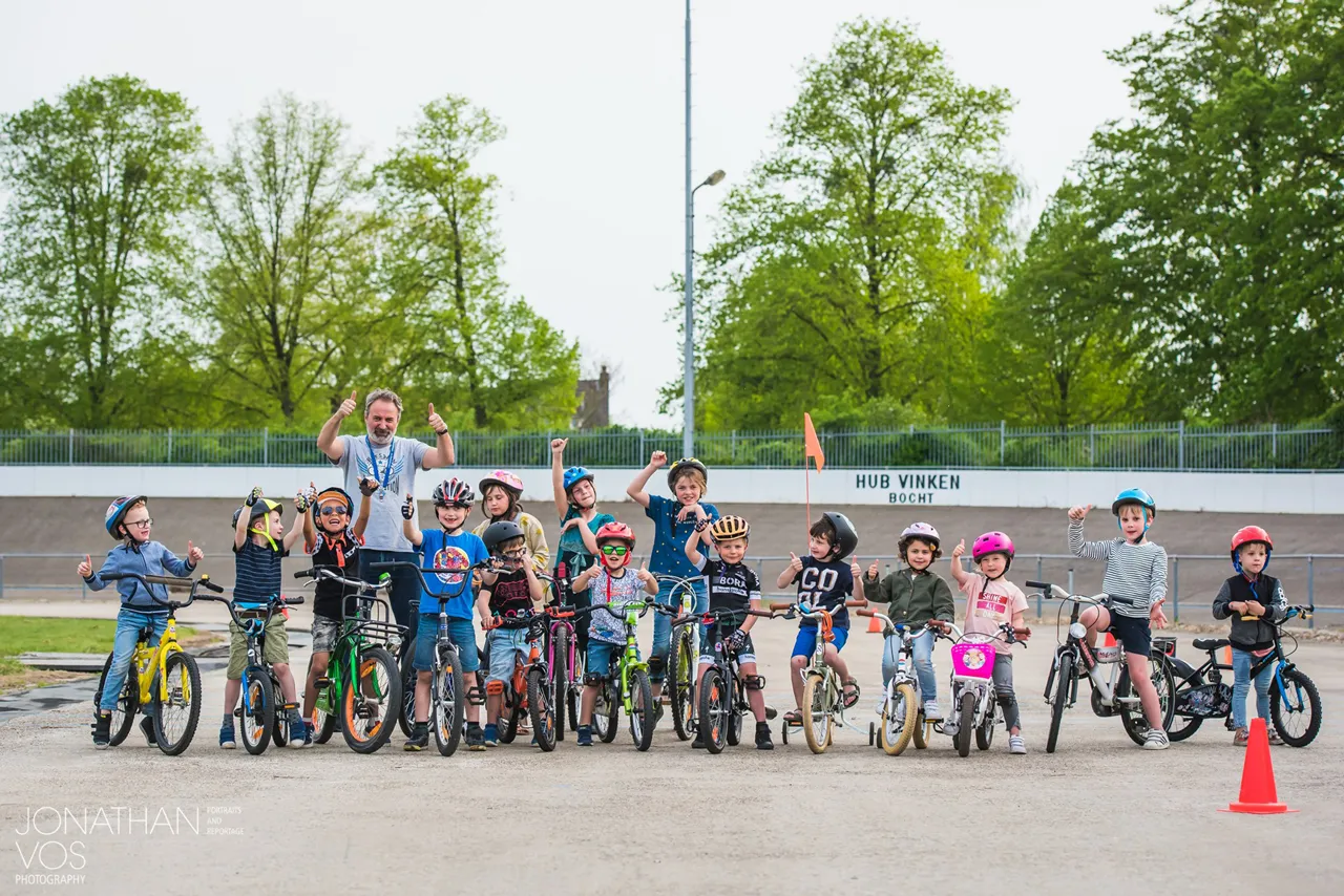 jeugdfietsen wielerbaan geleen