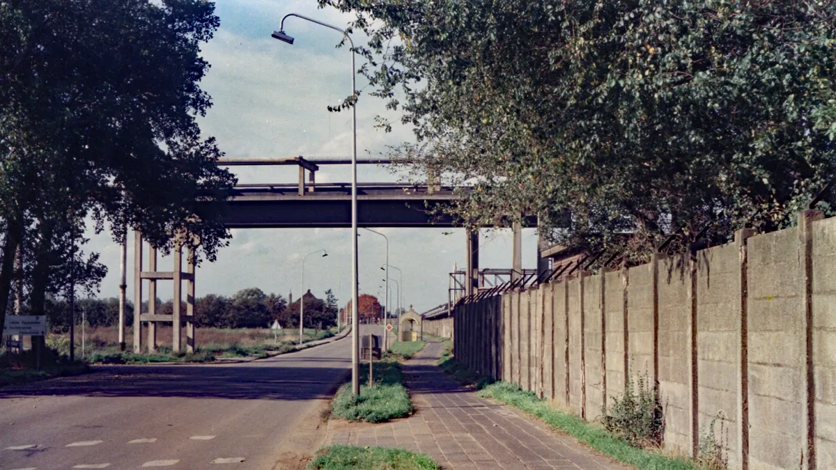kloosterstraat hoek kloosterdwarsstraat