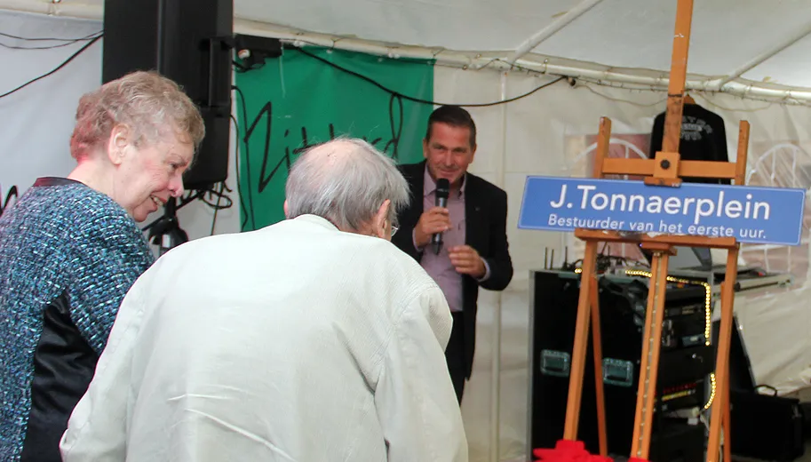 tonnaerplein ophovenermolen besuurder van het eerste uur