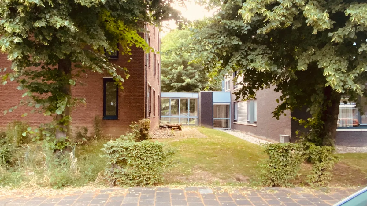 verbindingsgang tussen baenjehof en de baenje