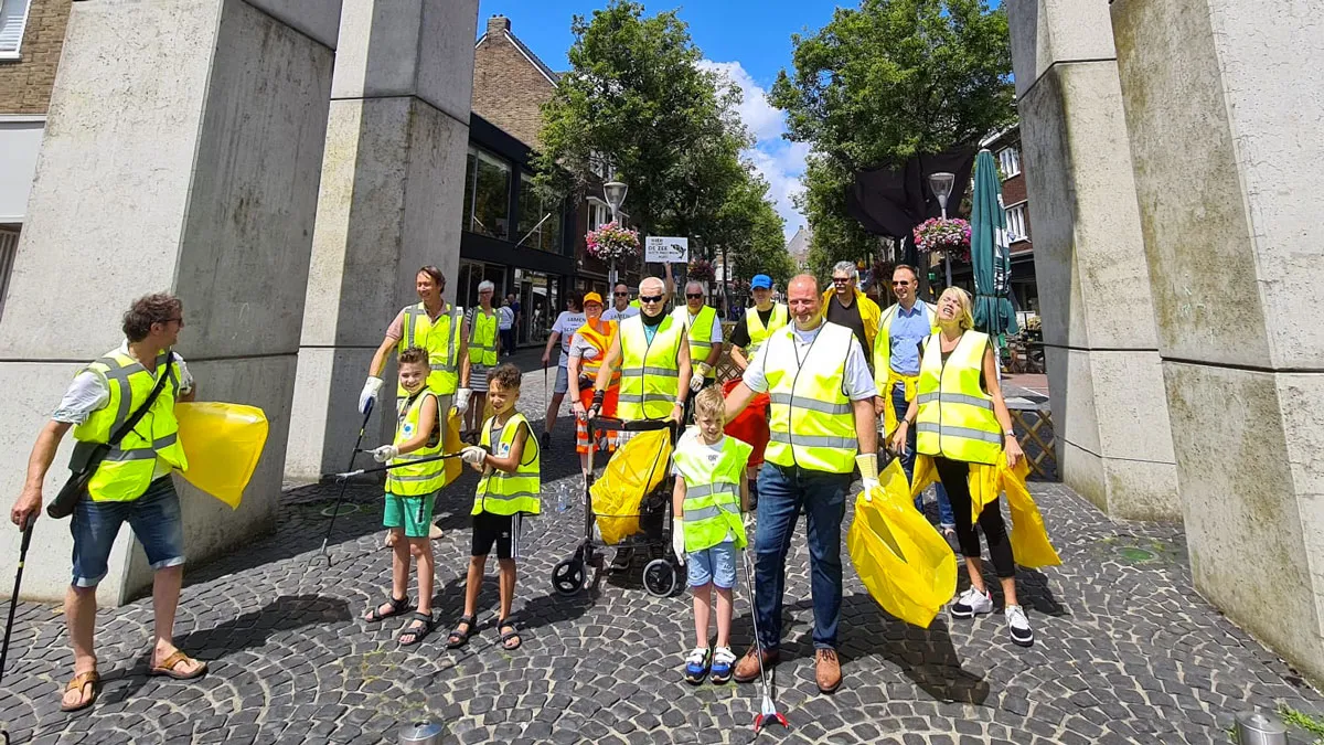 zwerfvuilopruimactie centrum geleen 20200627