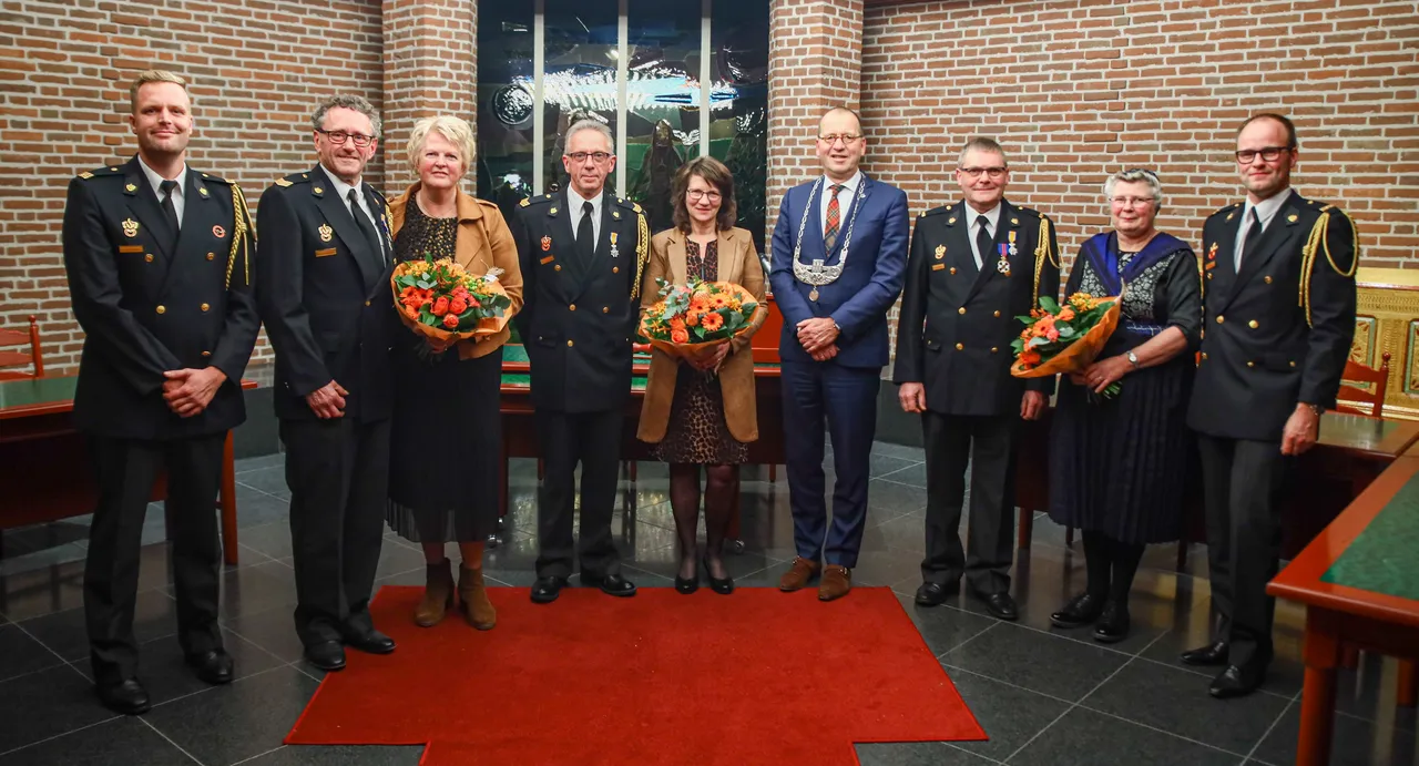 193 1079a gedecoreerden brandweer