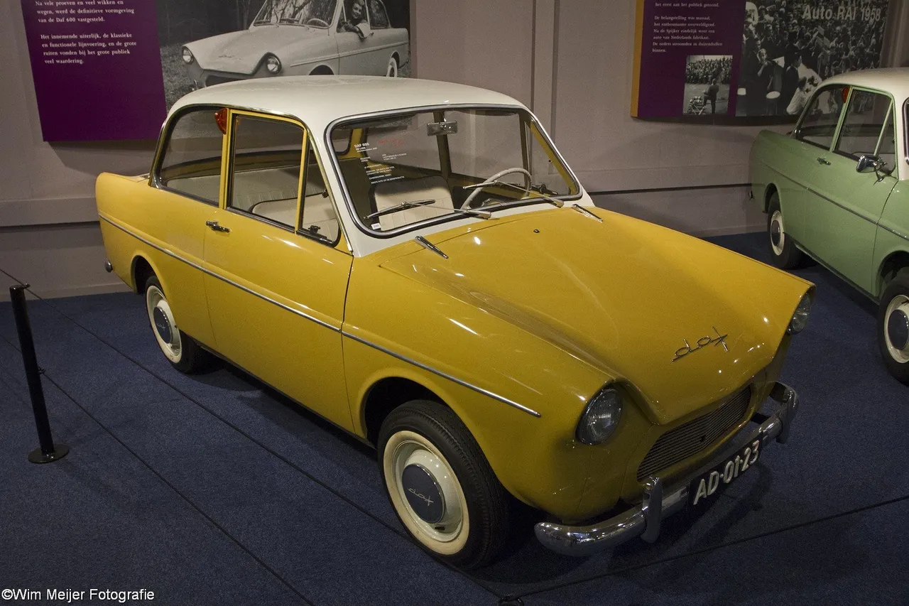 24846648336 268b8f52aa o