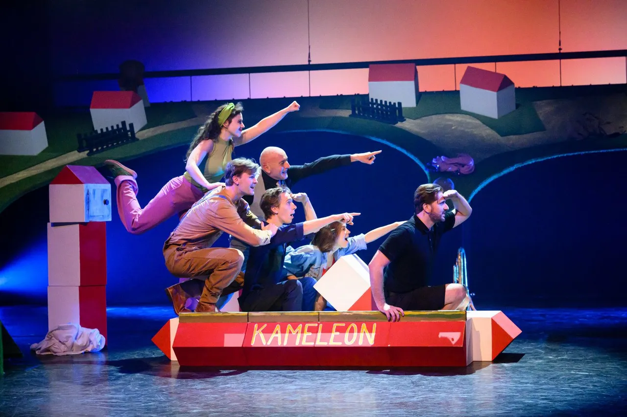 homemade kameleon 061022 344 annemieke van der togt 1