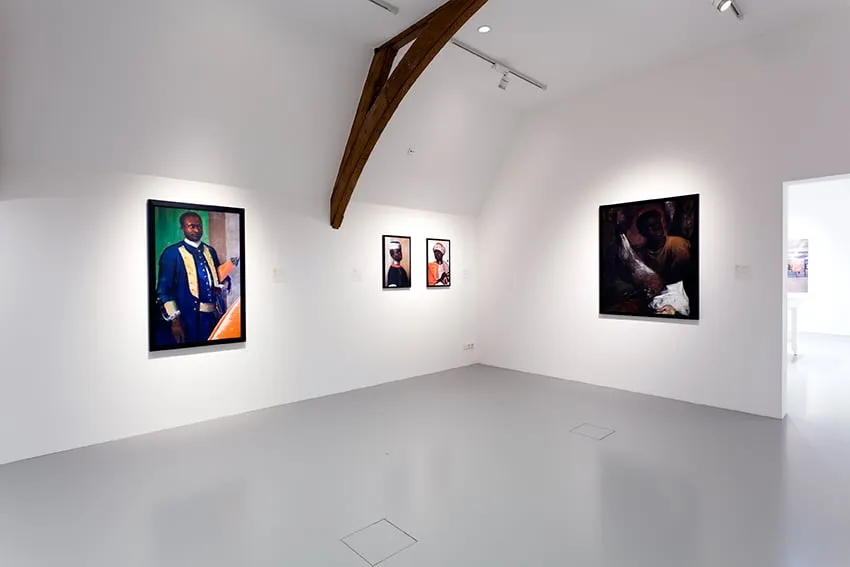 actii zaal portretten