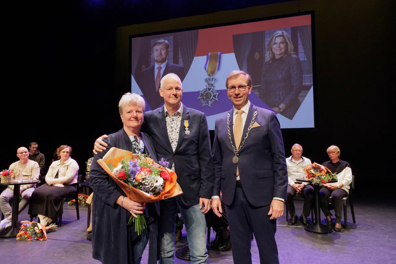 9johan slok b