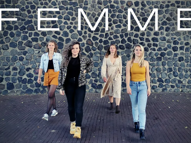 mamacafe muziek aan het plein femme