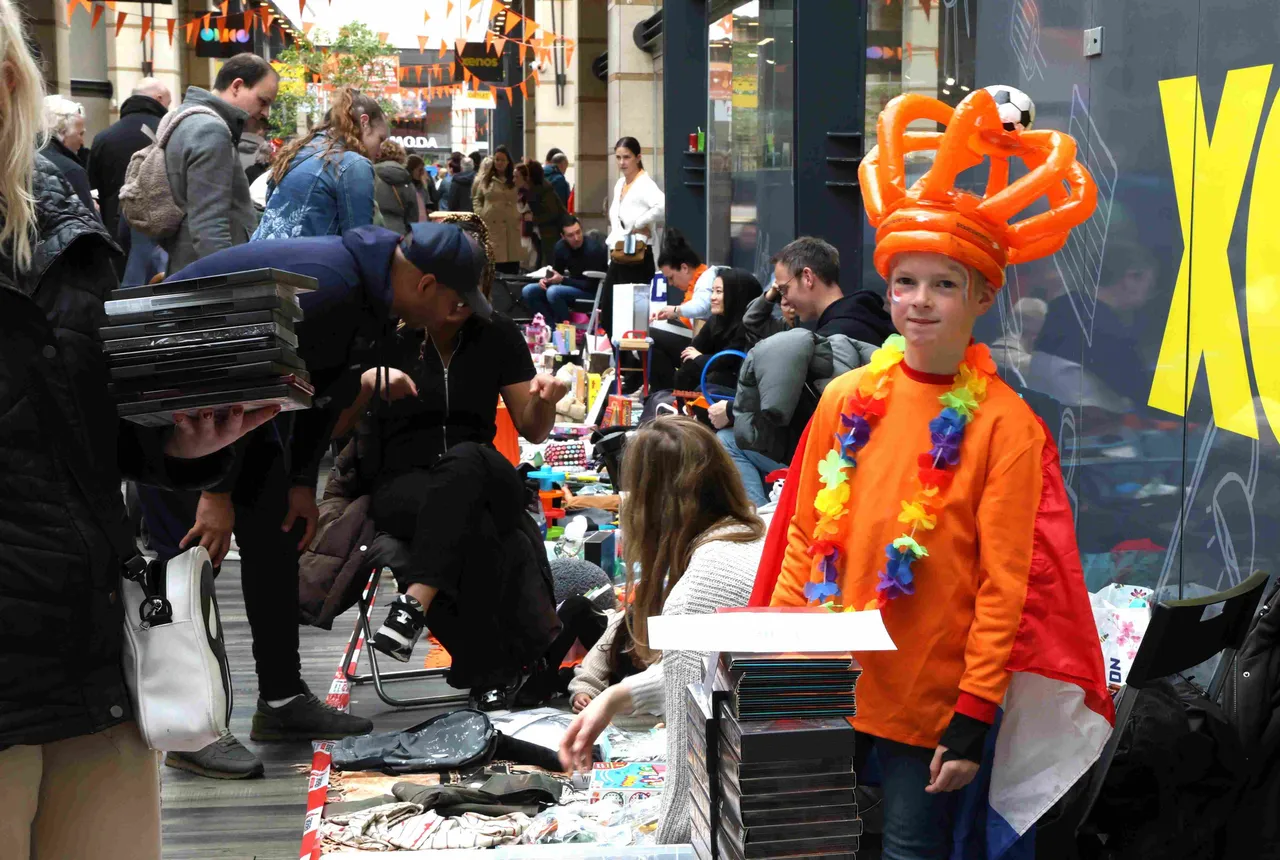 oranjemarkt 06