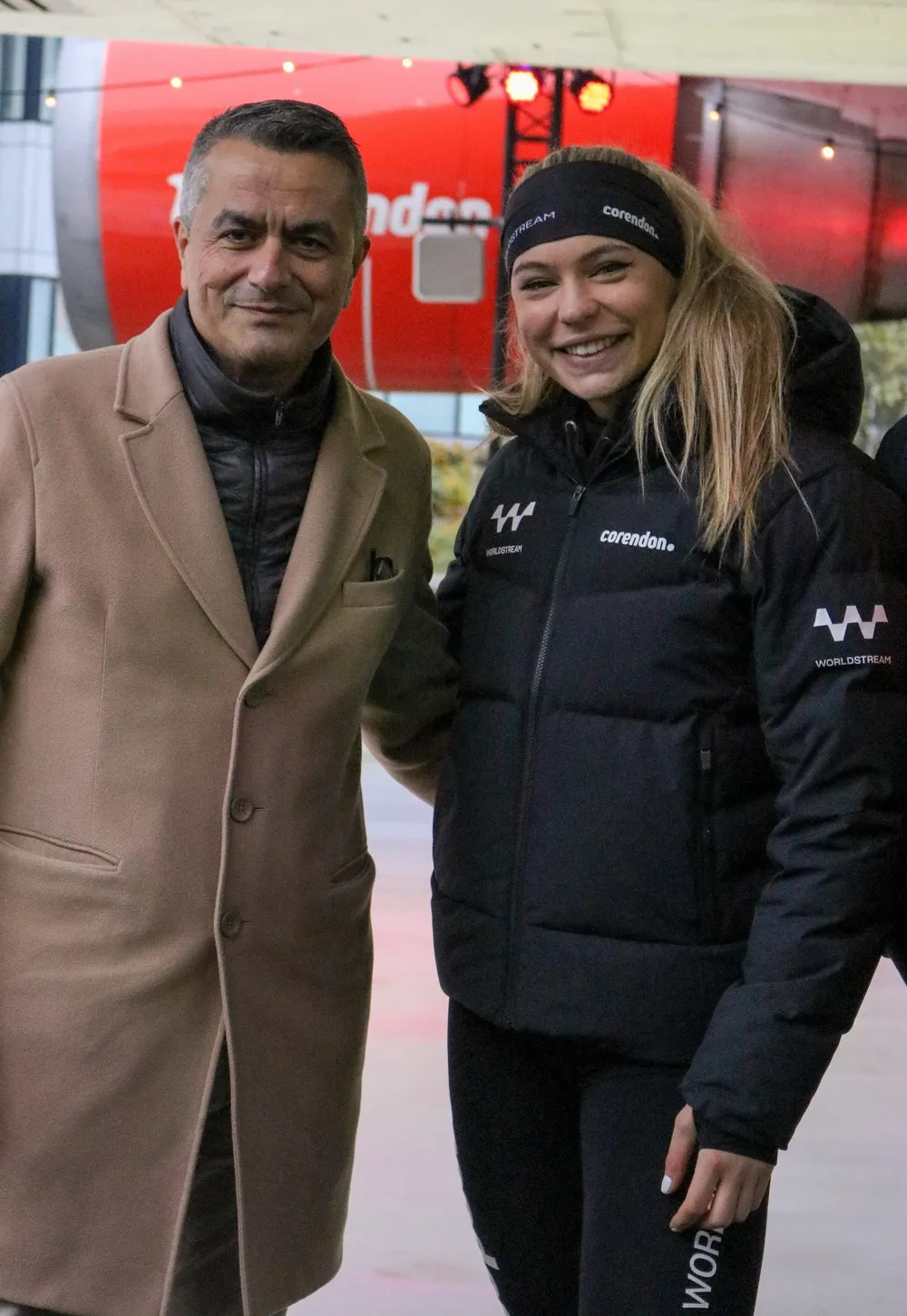 corendonijsbaanopeningjuttaenatilay