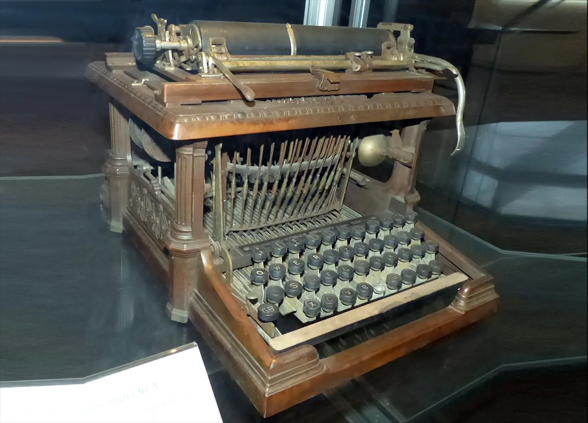typewriter wiki remmington sholes 2