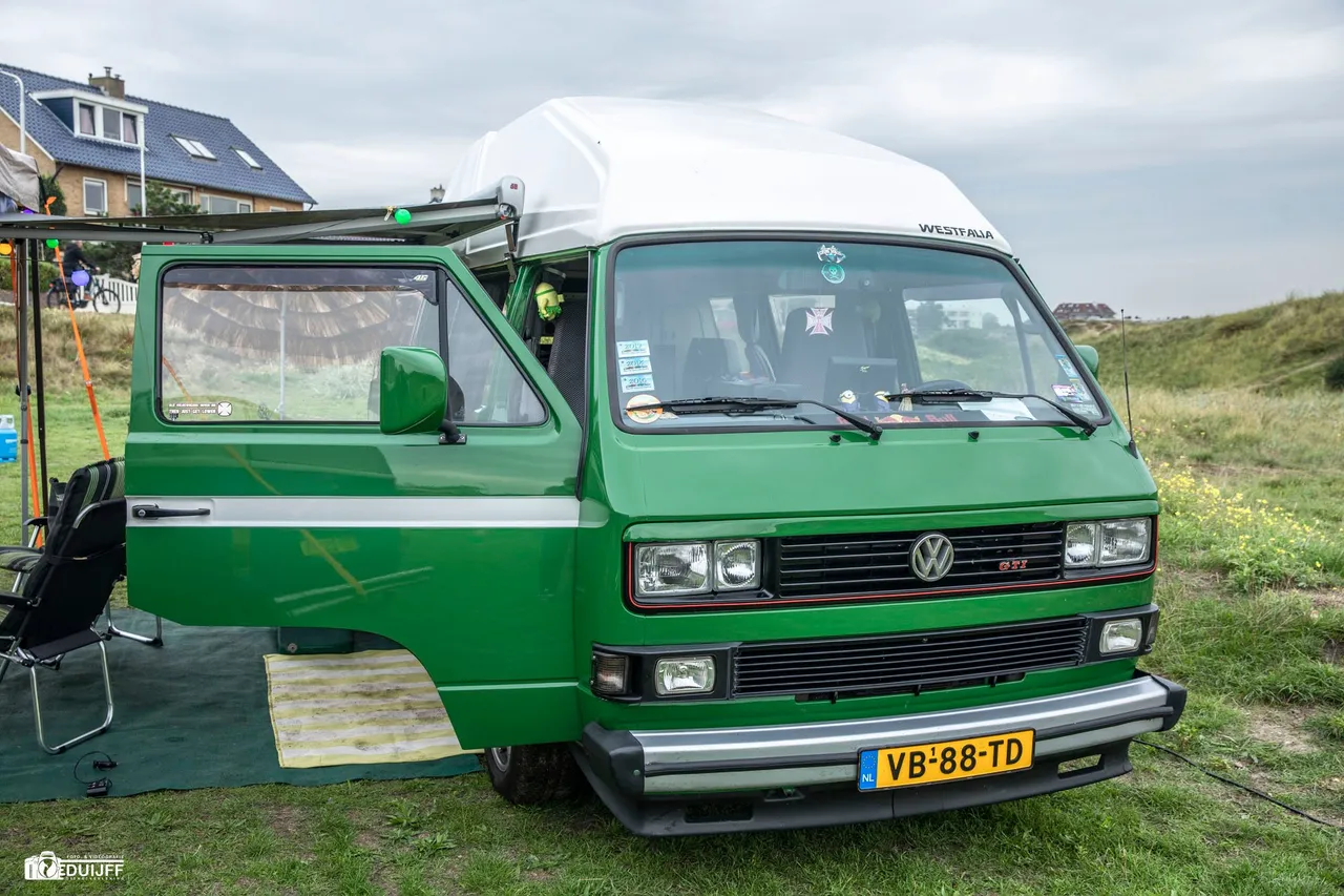 vwbus groen