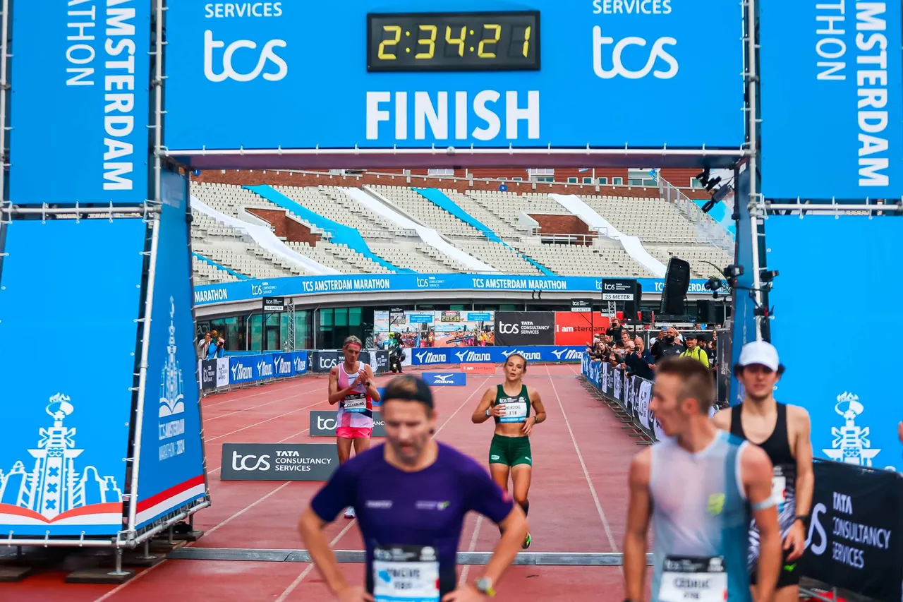 Finish van Marcella Herzog