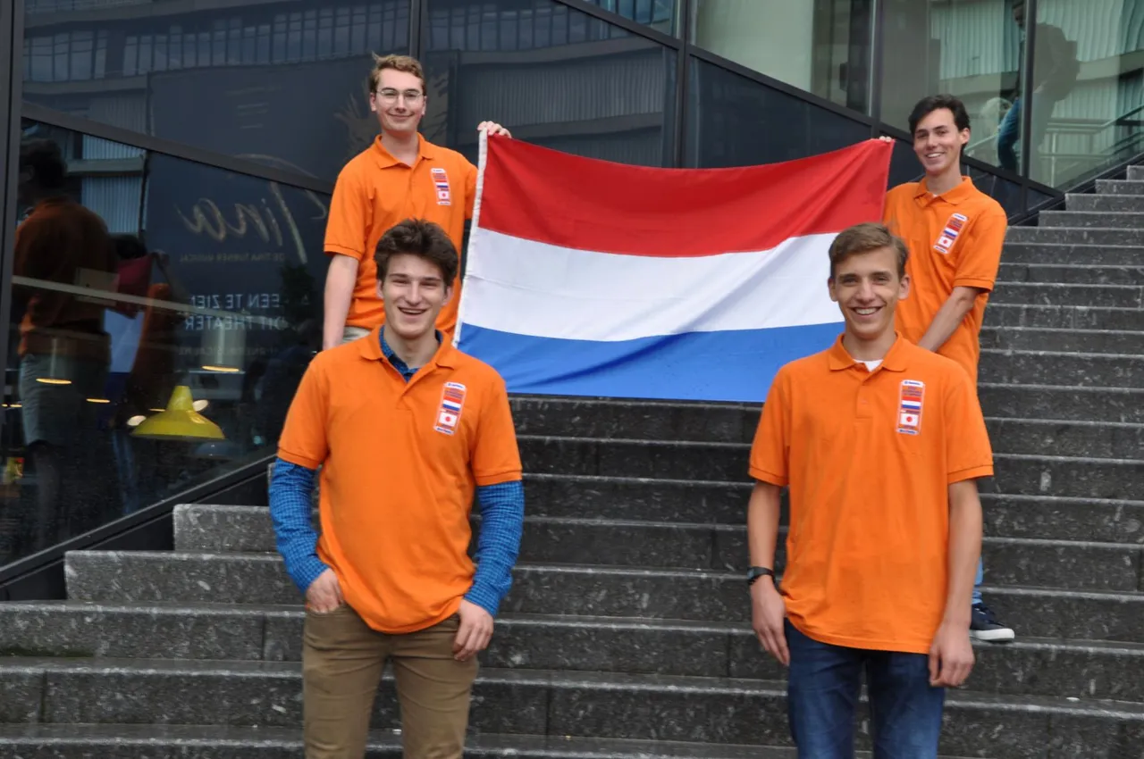 icho2021 nl v1 klein