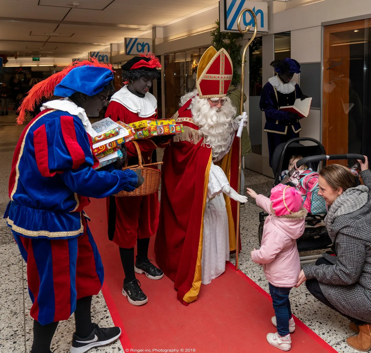 sint in de marktveldpasage 0018