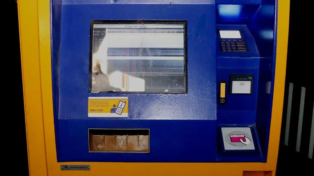 vernielingen station vught 3