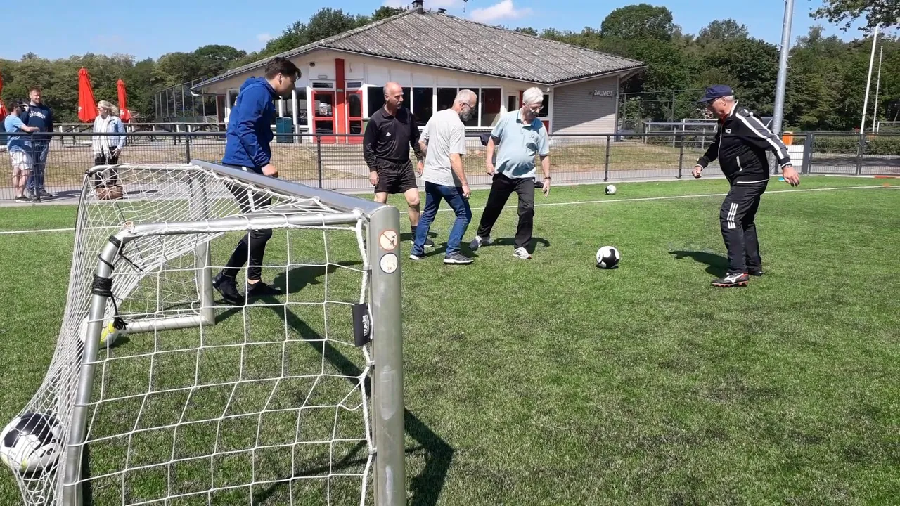 walking football 3