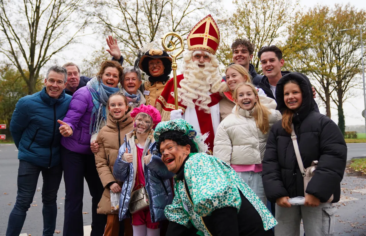 deda5a0a-a340-4767-8c42-8c208a7d8d0d