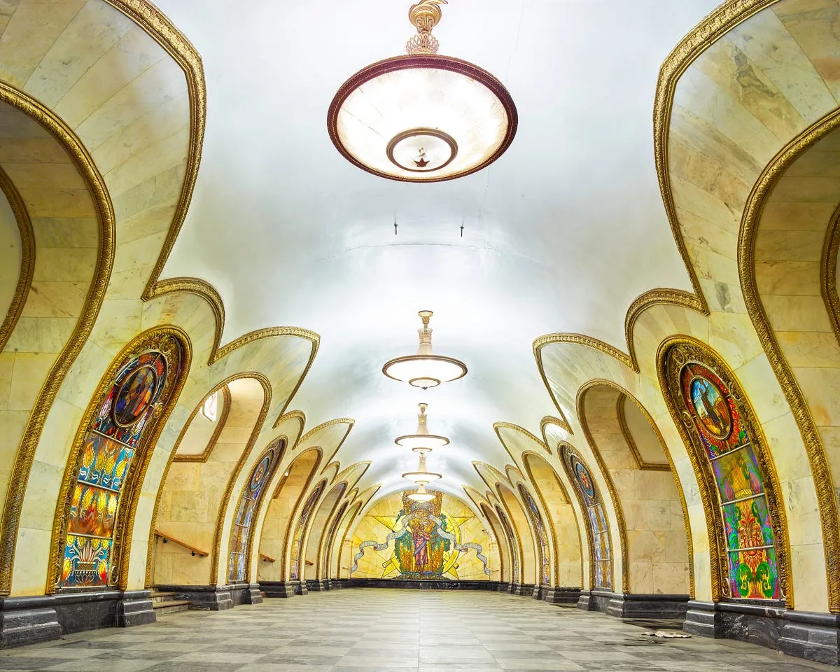 although it might have been hard to imagine the second round of stations were even more sophisticated and detailed than the first new materials were introduced including gold mosaics and 14 different varieties of marble