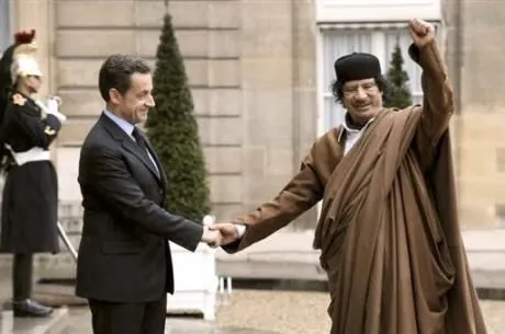 sarkozy khadafi 10dec2007 elysee afp