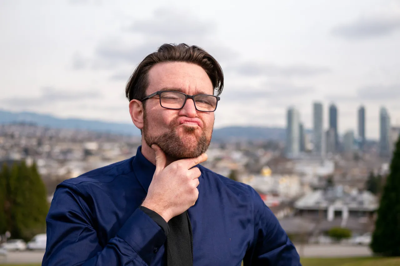 shutterstock_1931678078