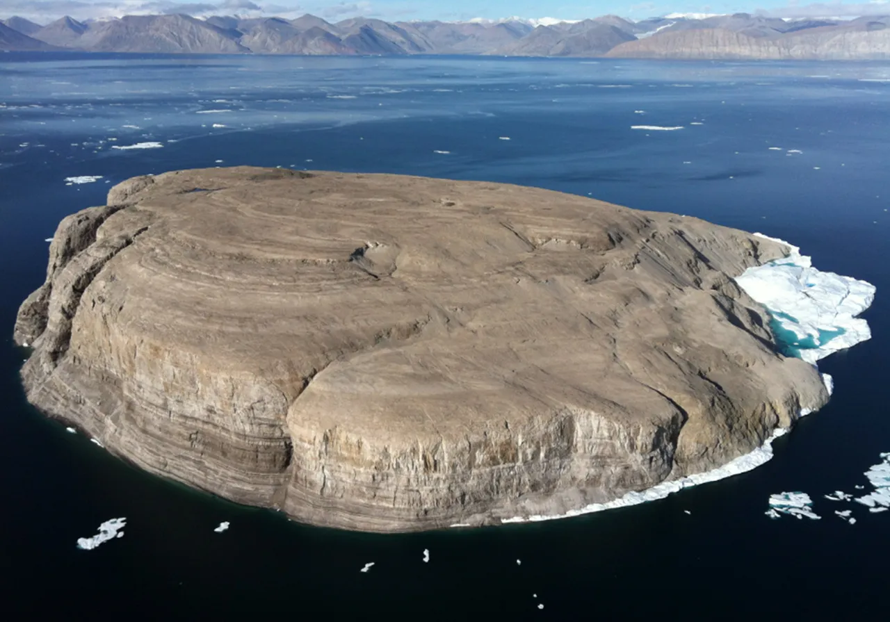 Hans Island - Beeld: Wikimedia, by Toubletap - Own work, CC BY-SA 3.0