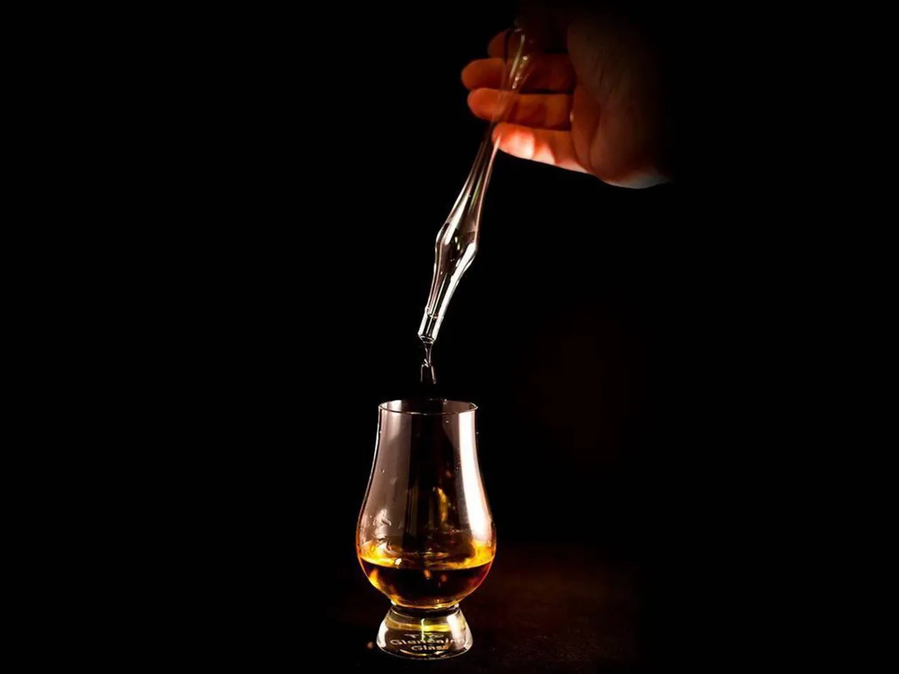 whisky pipet ketel