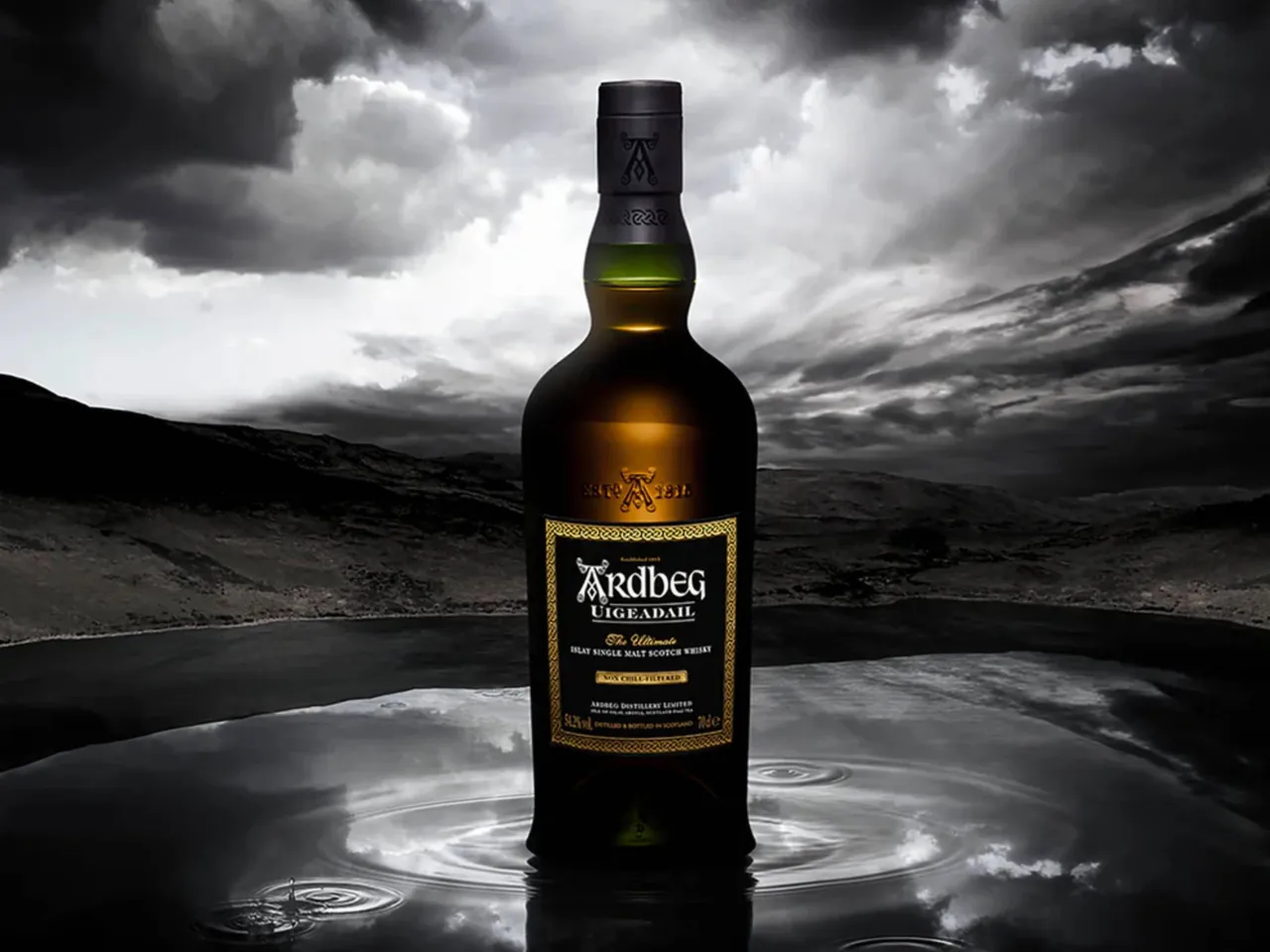 Ardbeg Uigeadail in the water