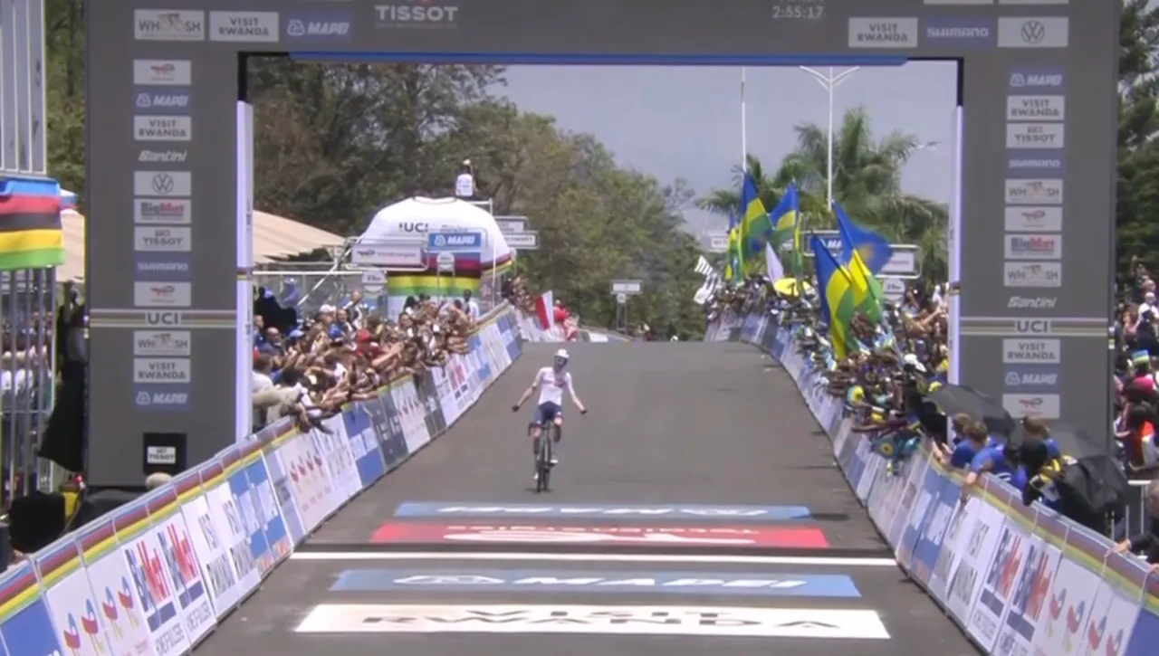 Harry Hudson, winnaar van de Kigali Junior World Cup 2025.