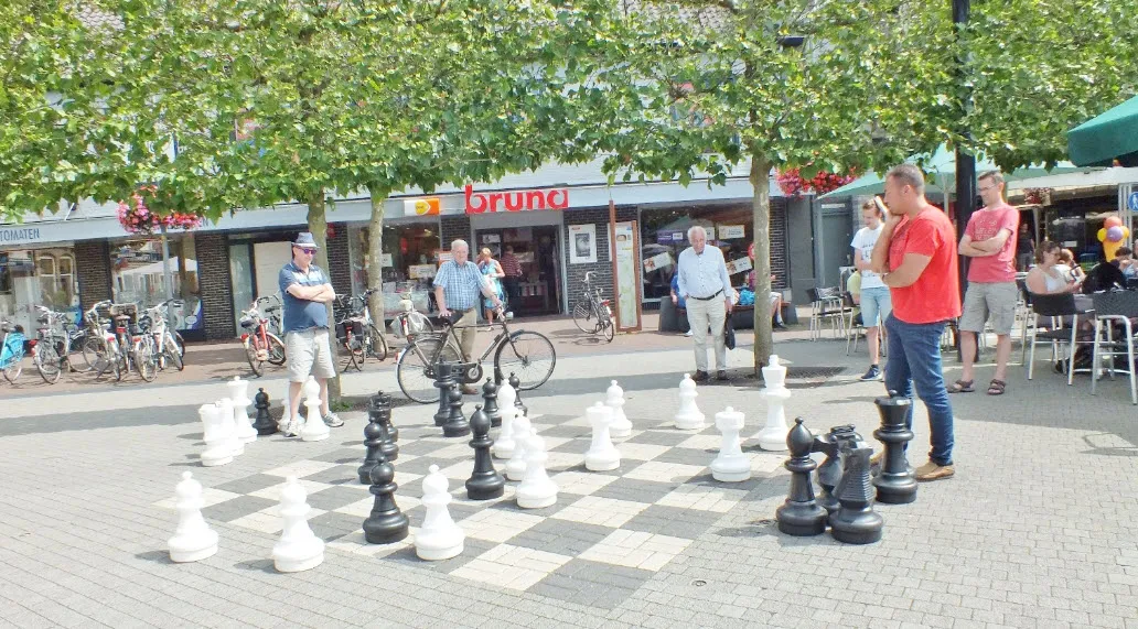 buitenschaakspel 04