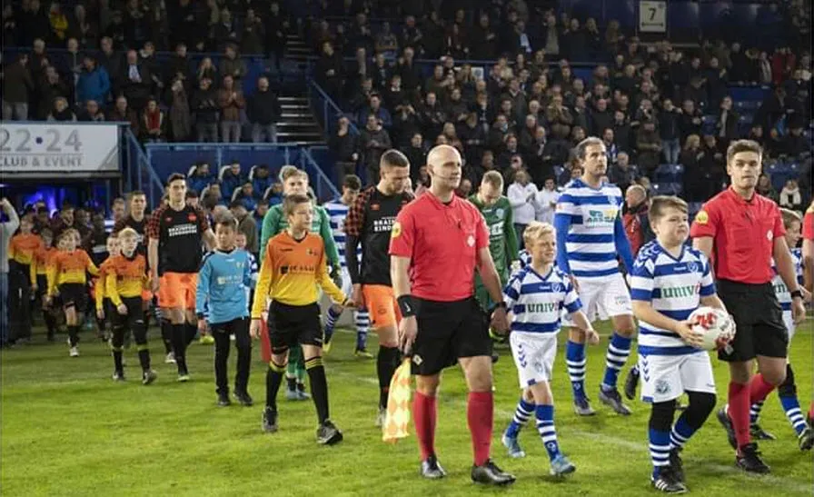 niftrik graafschap 00