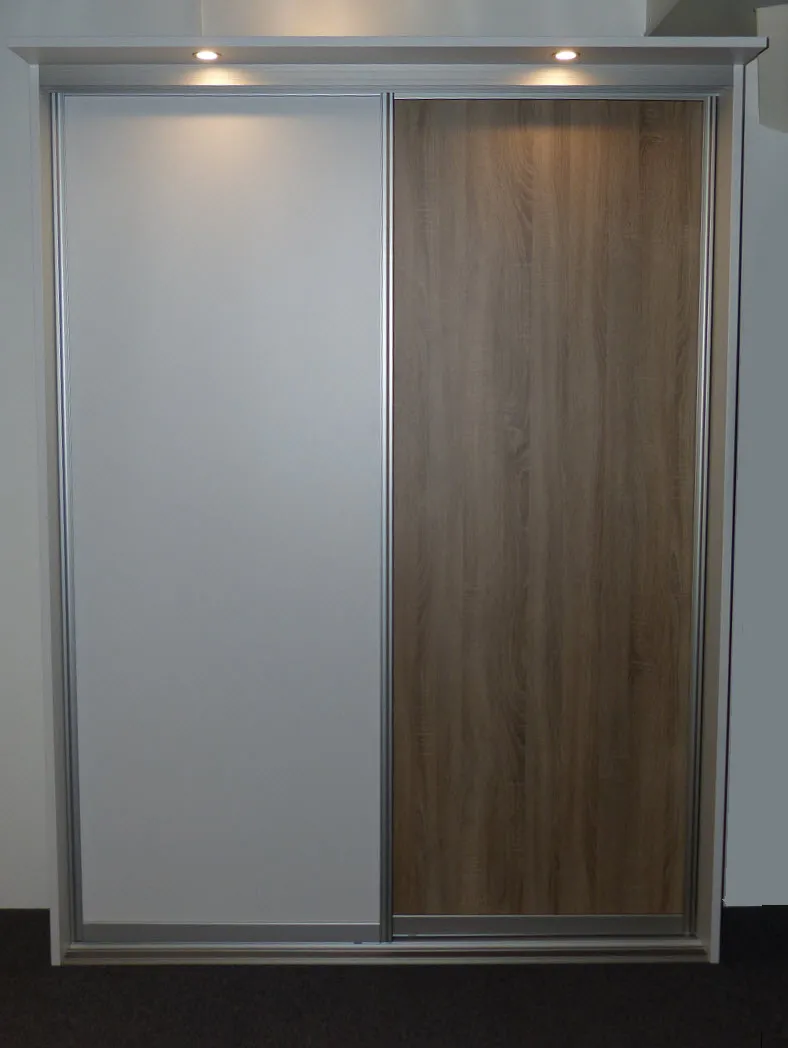 schuifdeurkast steeg interieurbouw