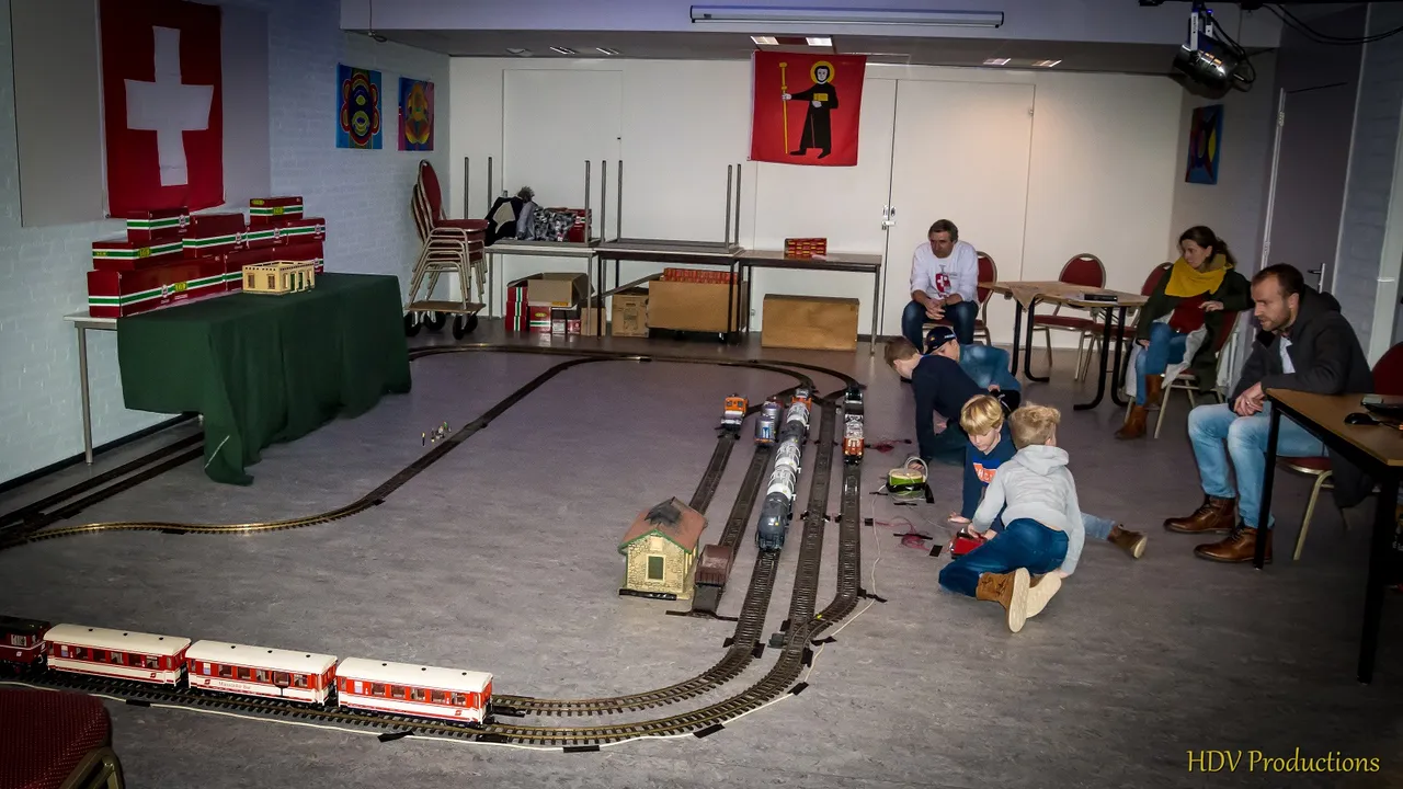 smalspoormodelbaan zwitsers 003