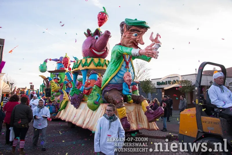 20180213 oss optocht 043 bordermaker