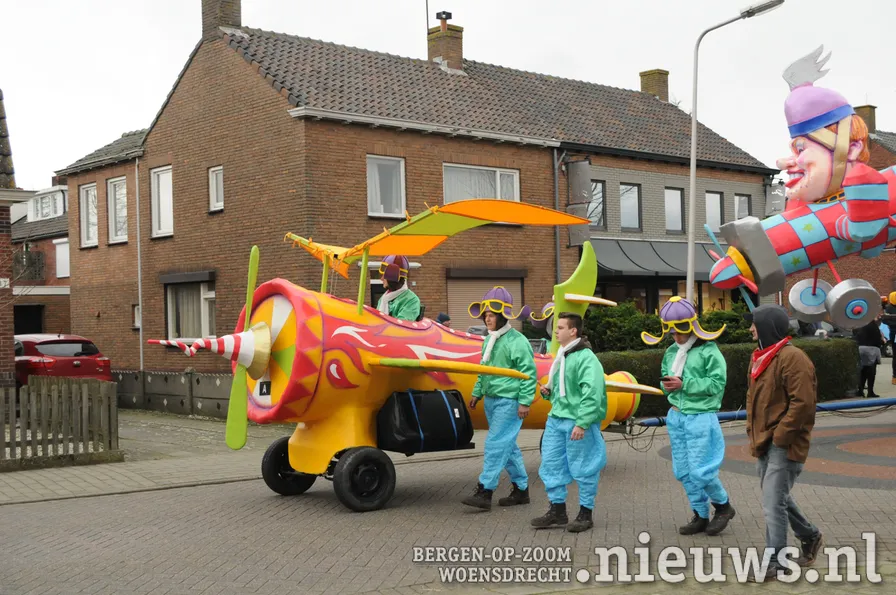 20200225 ostrecht optocht 059