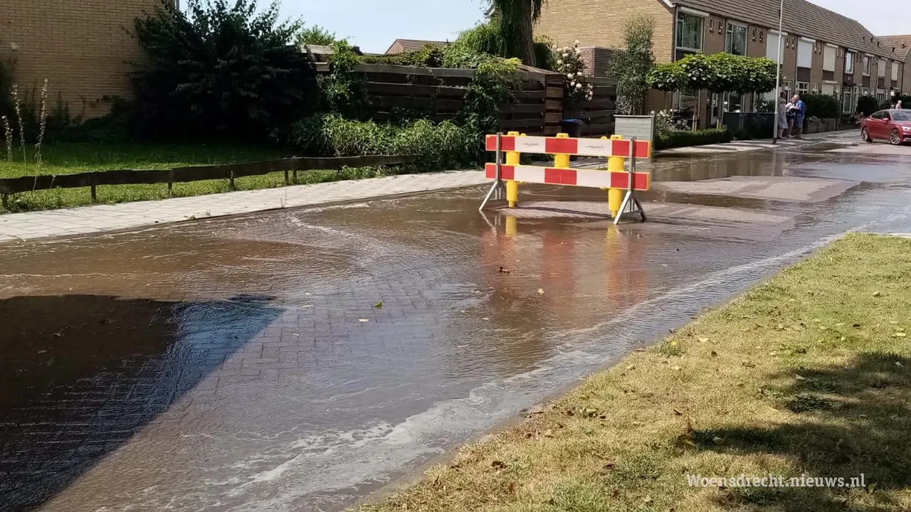 20200808 klmlaan waterleiding 049