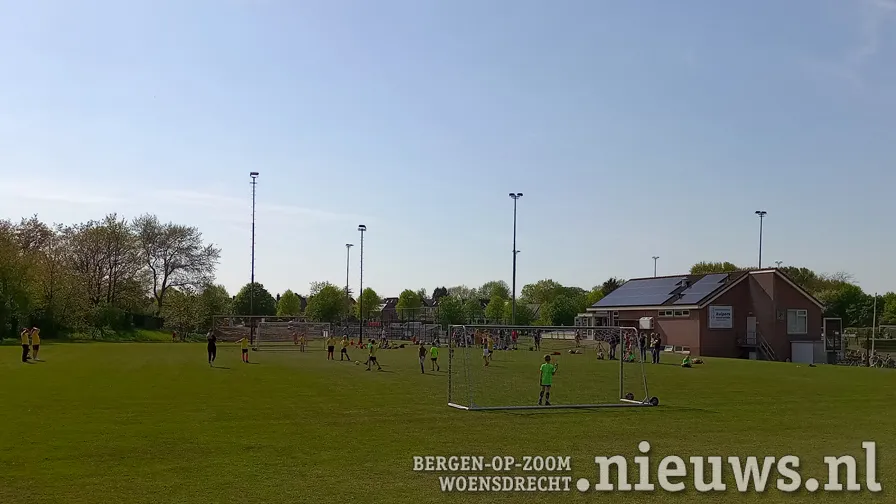 20220420 woe schoolvoetbal 001