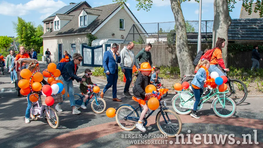 20220427 03 put koningsdag 003