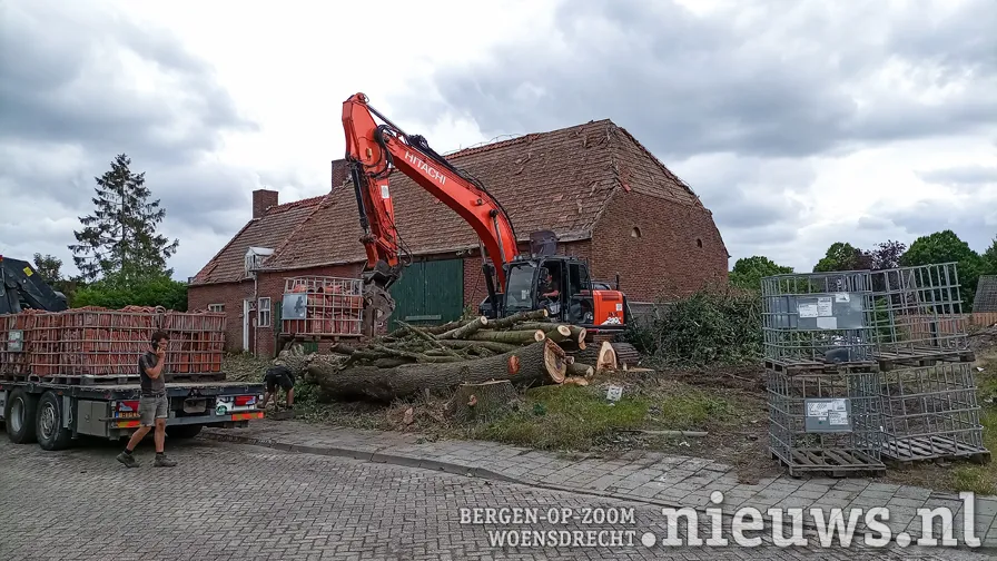 20220726 jkr hoo sloop boerderij 001