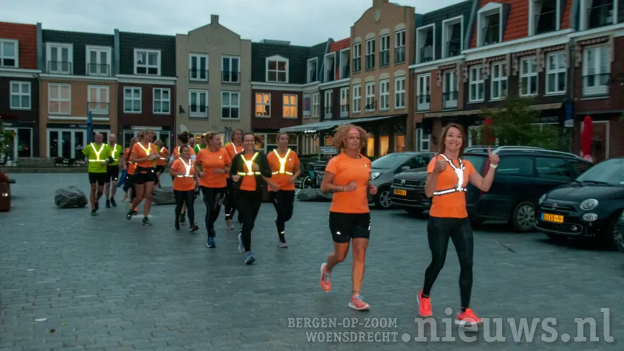 20221005 jkr hoo hardloopshirts esther 005