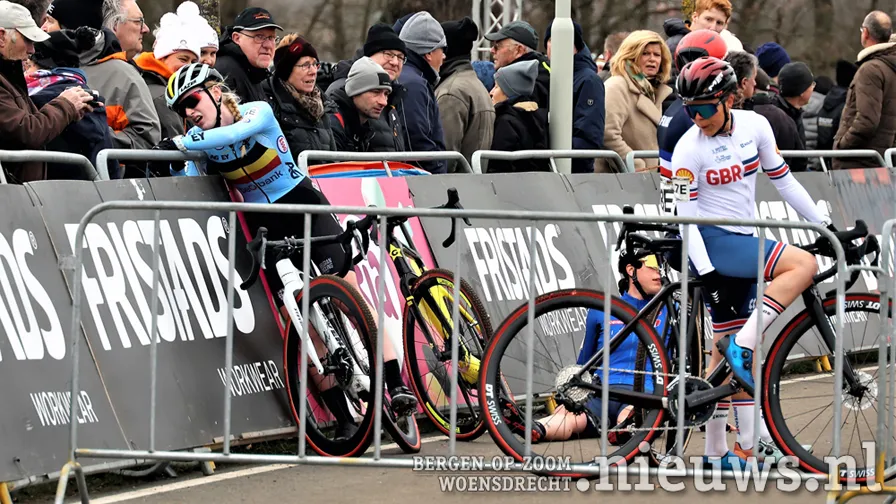 20230203 team relay 003