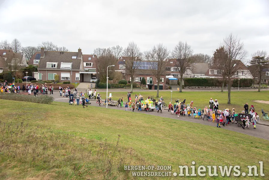 20230217 jkr woe optocht fortuna 058