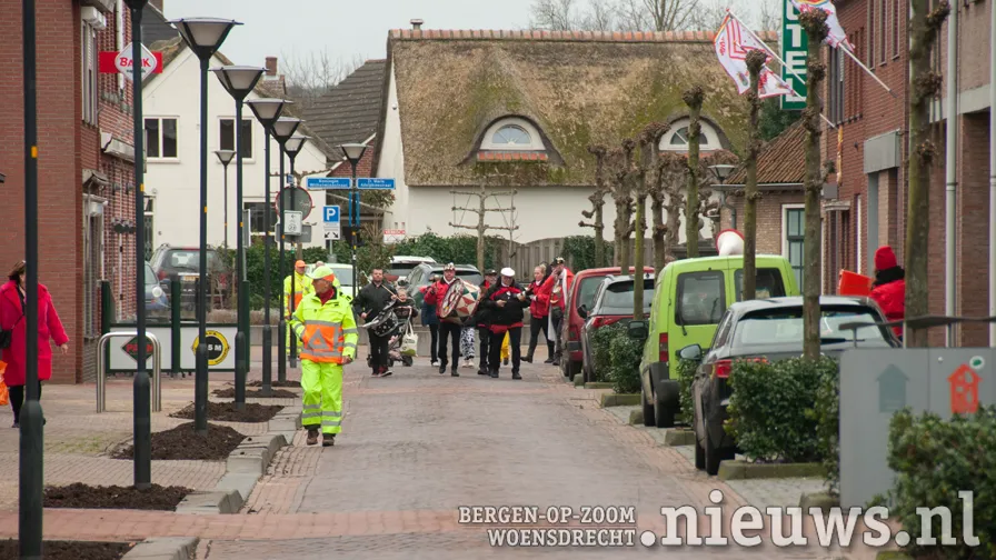 20230218 jkr oss intocht 001