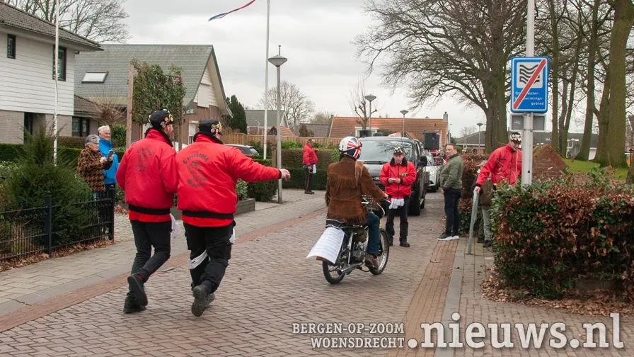 20230218 jkr oss intocht 018